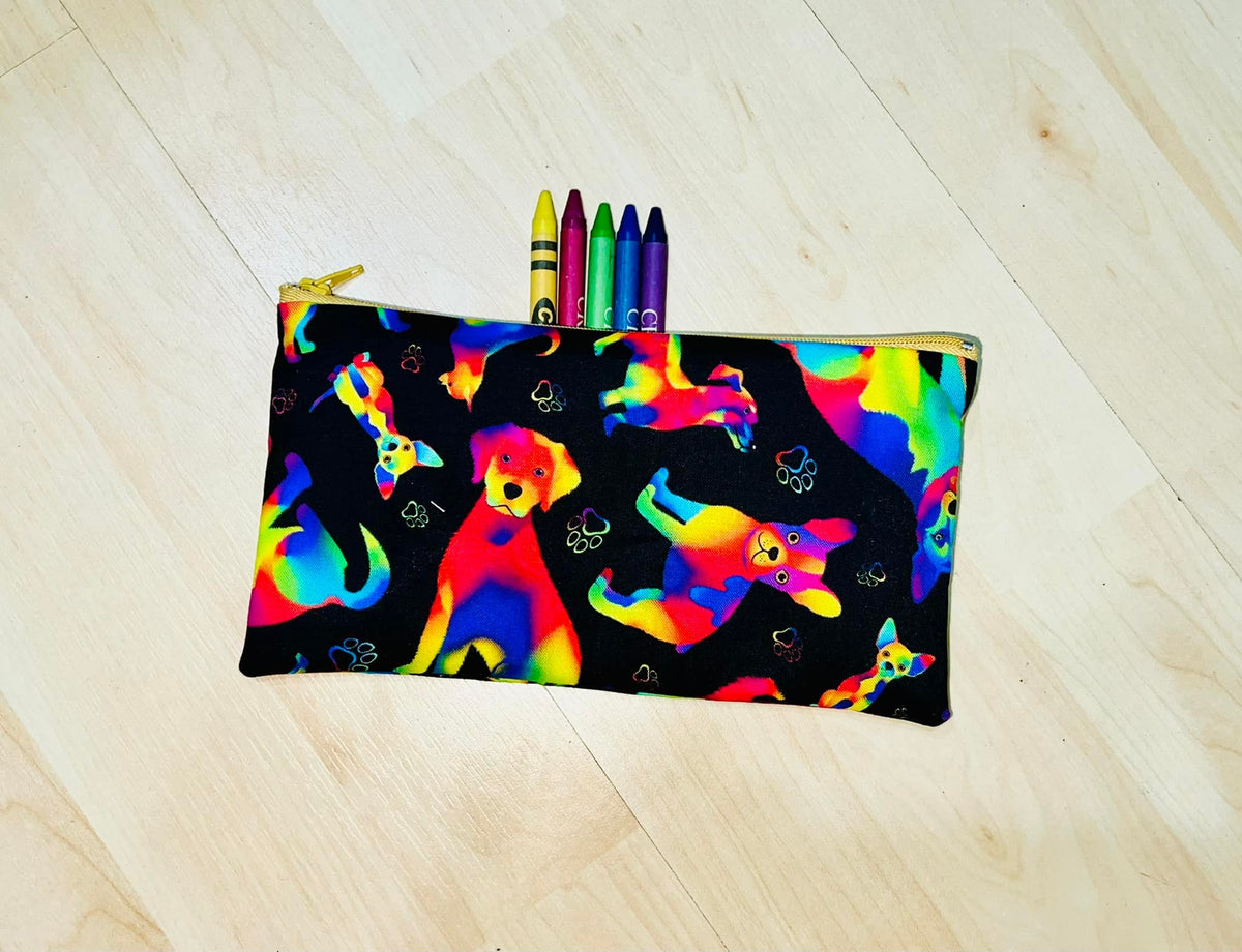Timeless Treasures DOG CD8806  BLACK – Puparazzi Ombre Rainbow Cartoon Dogs 100% Cotton Remnant (24cm x 112cm TT Puparazzi 1)