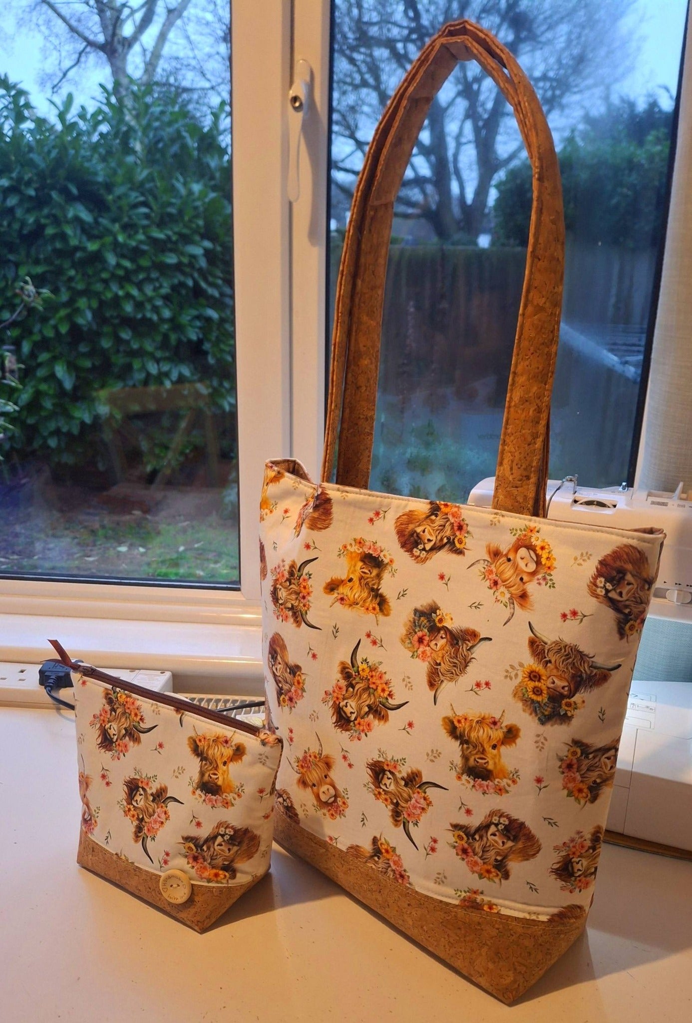 Timeless Treasures Tossed Highland Cow Farm Animal Cream Floral 100% Cotton Fabric (TT You Are My Sunshine 1)