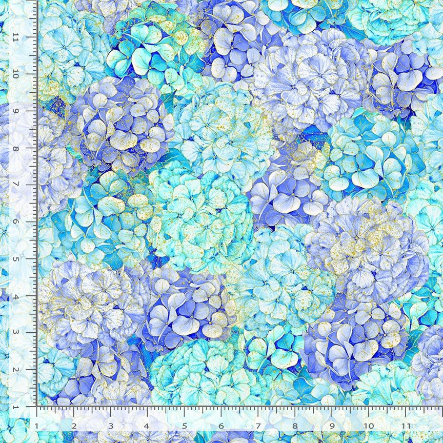 Timeless Treasures Packed Metallic Hydrangeas Blue Remnant (76cm x 112cm TT Escapade 3)