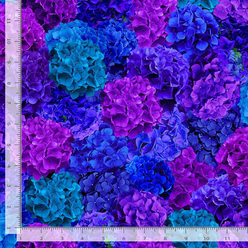 Timeless Treasures Packed Hydrangea Florals Floral Nature Blue Purple Remnant (40cm x 112cm TT Midnight Bloom 5)