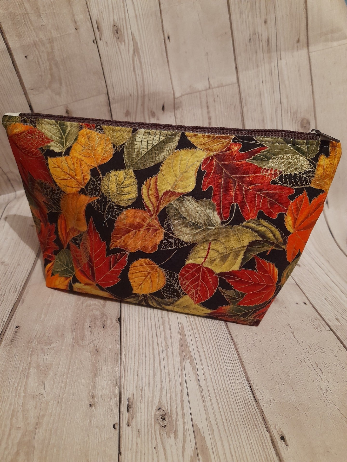 Timeless Treasures 100% Cotton Fabric Packed Metallic Fall Leaves Autumn Nature Black (TT Fall Is In The Air 3)