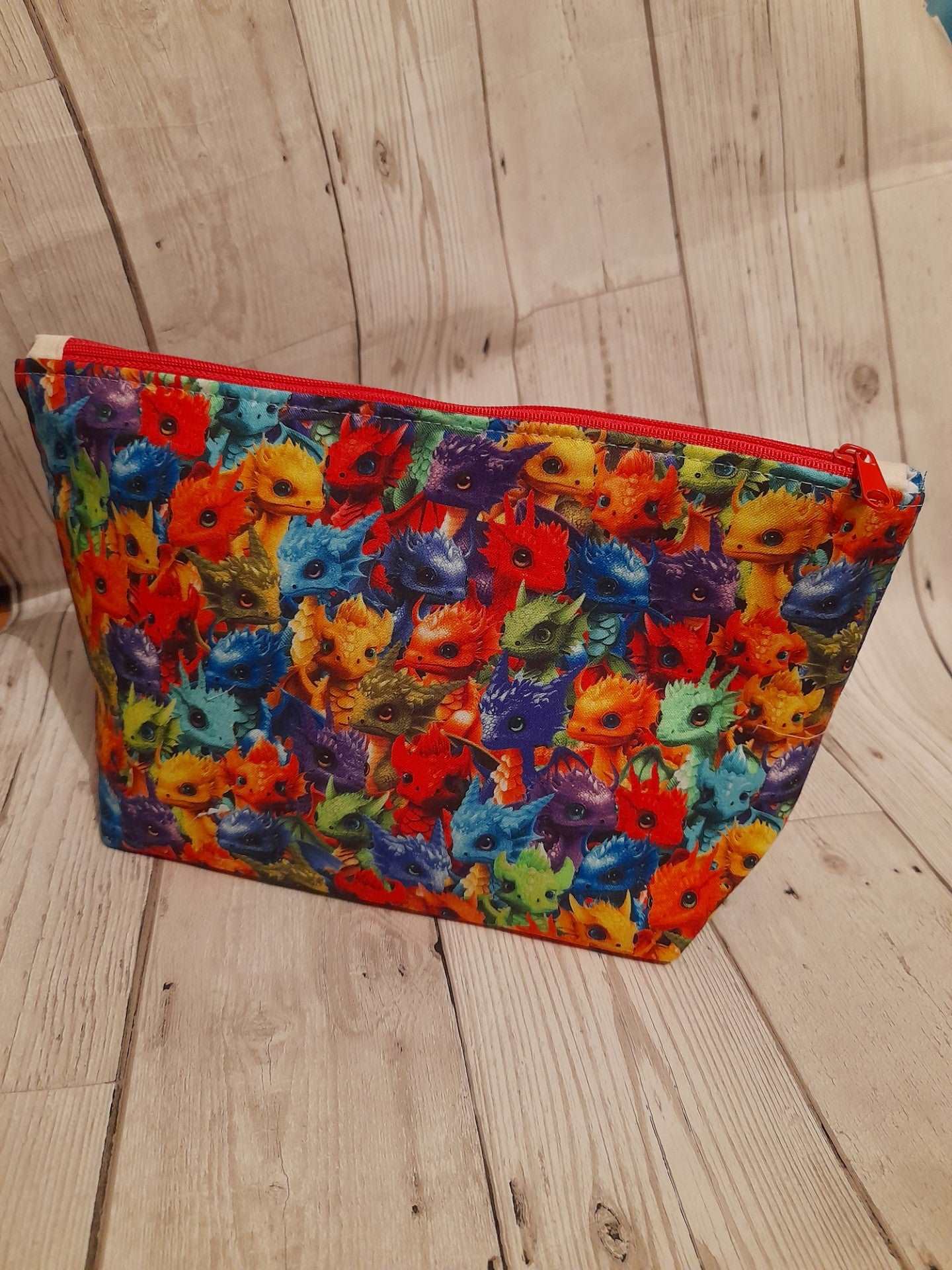 Timeless Treasures Mystical Packed Baby Dragons Creatures Multi-Coloured Remnant (21cm x 112cm TT Baby Dragons 2)