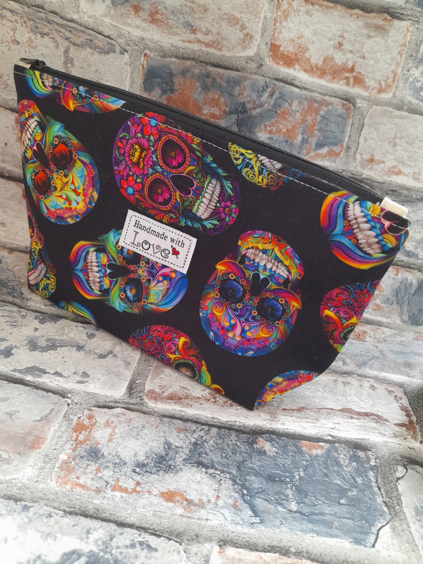Timeless Treasures Bright Floral Multi-Coloured Sugar Skulls Halloween Spooky Black (TT Day Of The Dead 4)